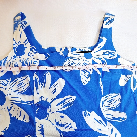 NWT Harold's brand "The Tropical Shift" Shift dress size 8. - Picture 4 of 7